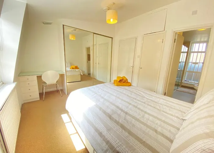 Cosy Duplex In Central London